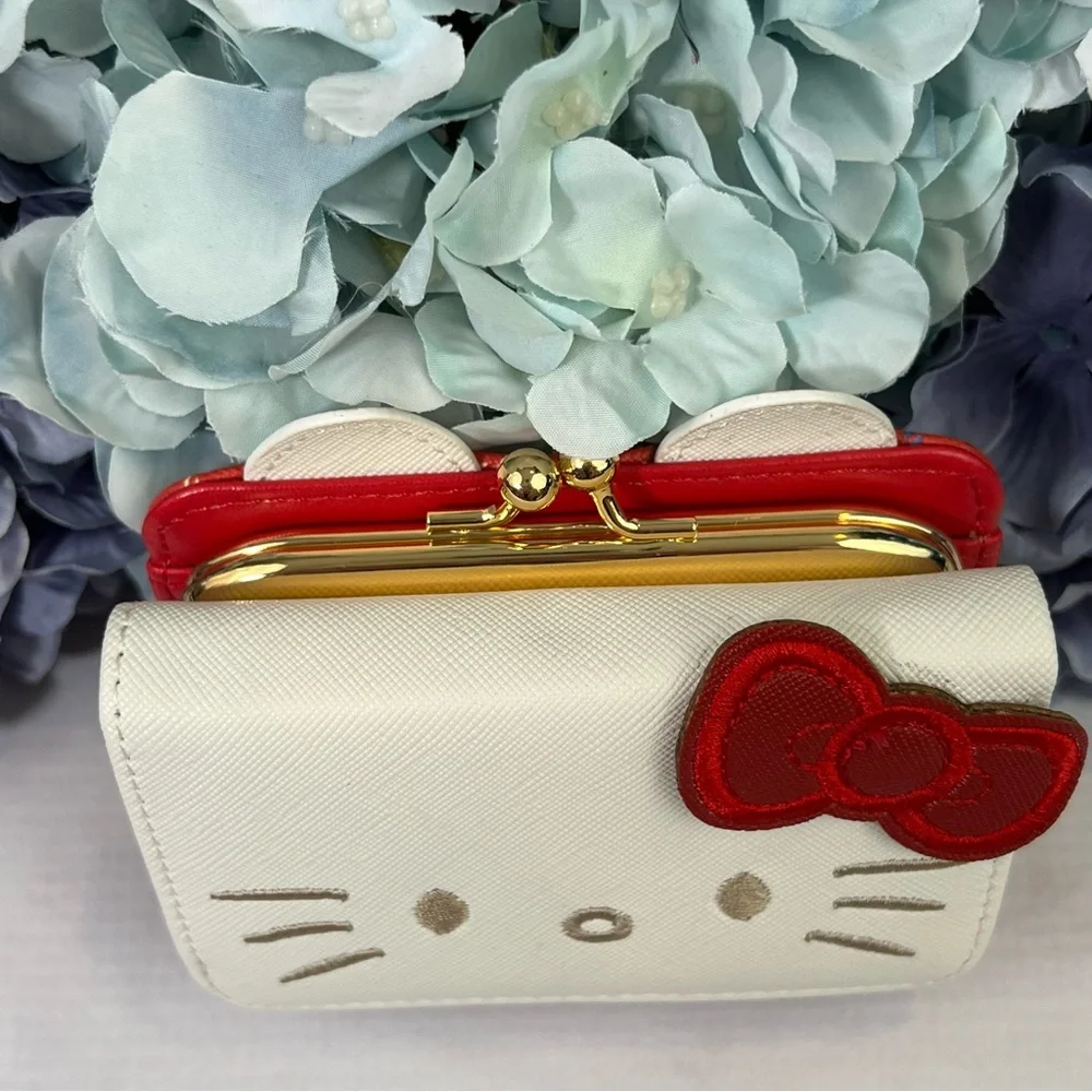 Red and White Hello Kitty Wallet and Coin Purse - Picture 4 of 16